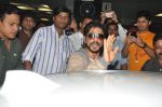 Shahrukh Khan return from Dubai AAA concert in Mumbai on 2nd Dec 2013